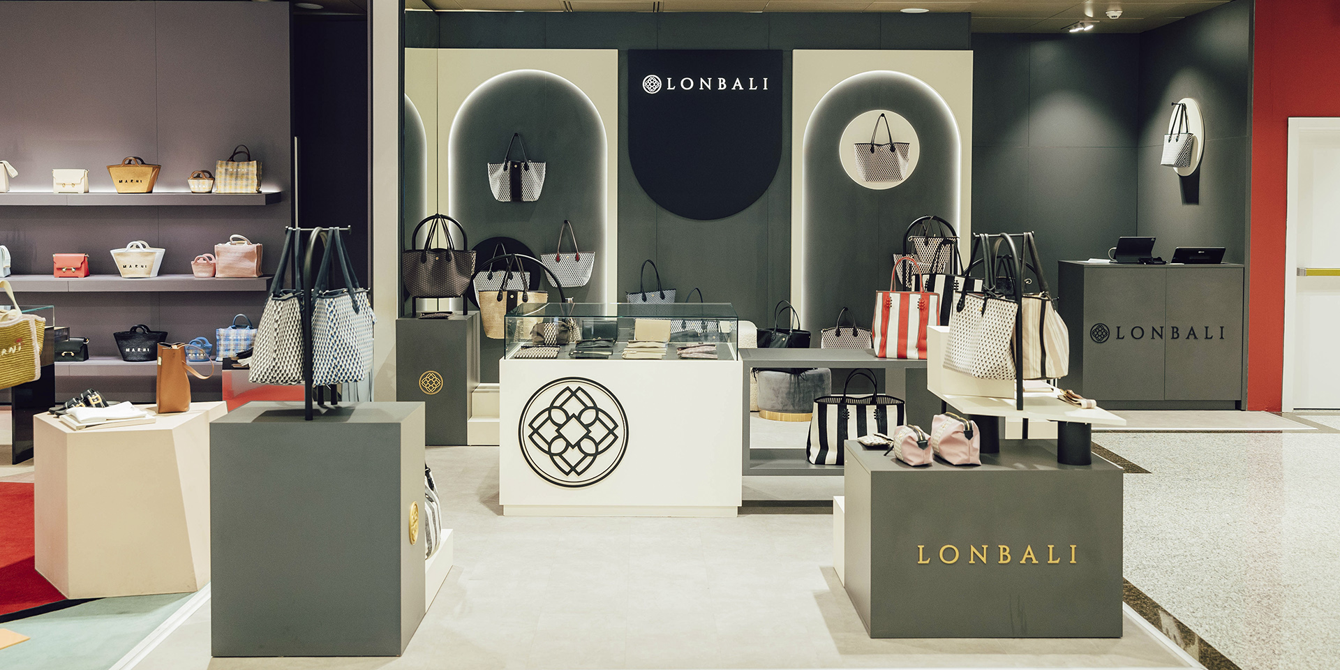 Bolsos y complementos para una mujer todoterreno